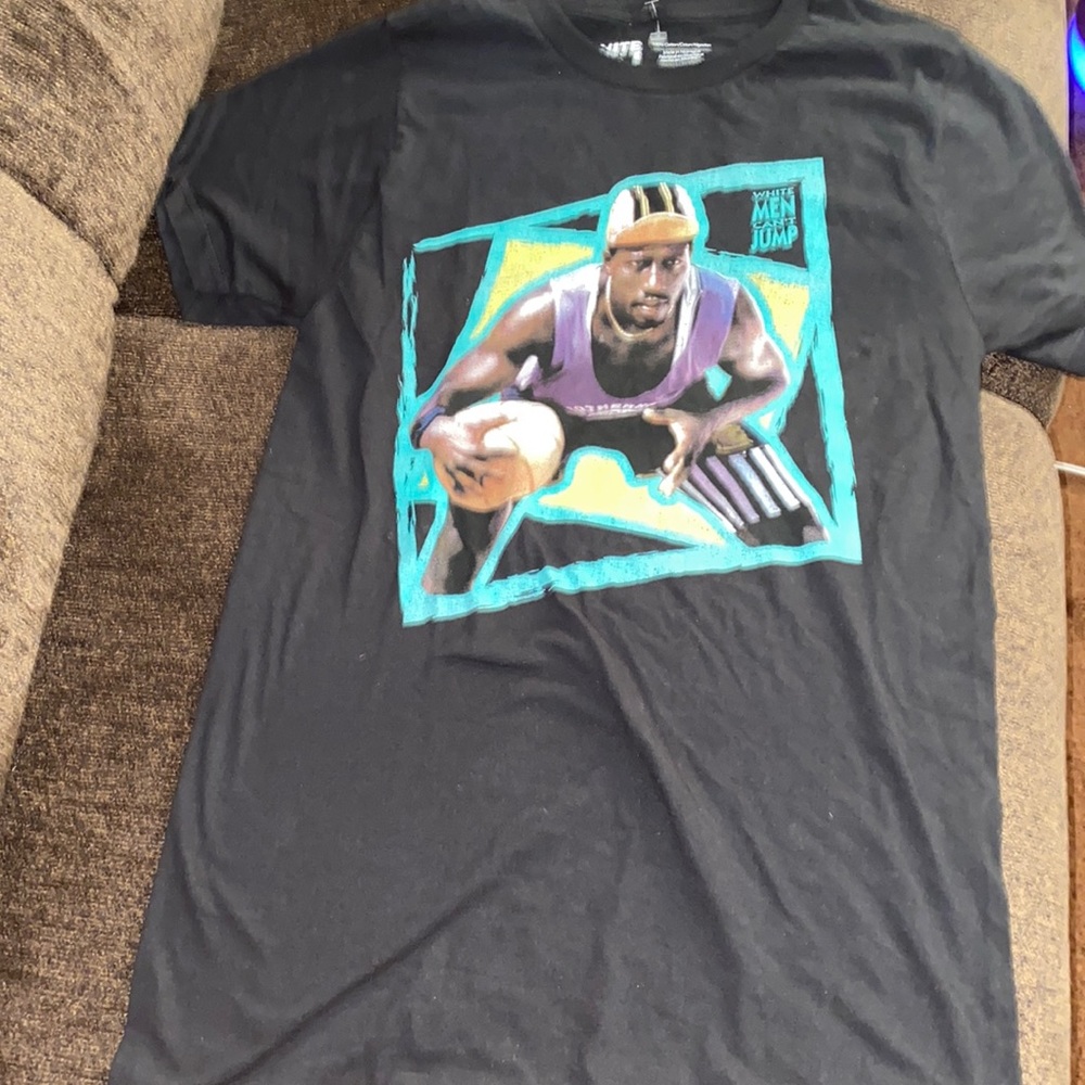 Graphic t shirt